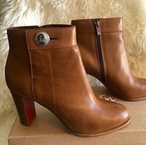 Janis Louboutin bootie